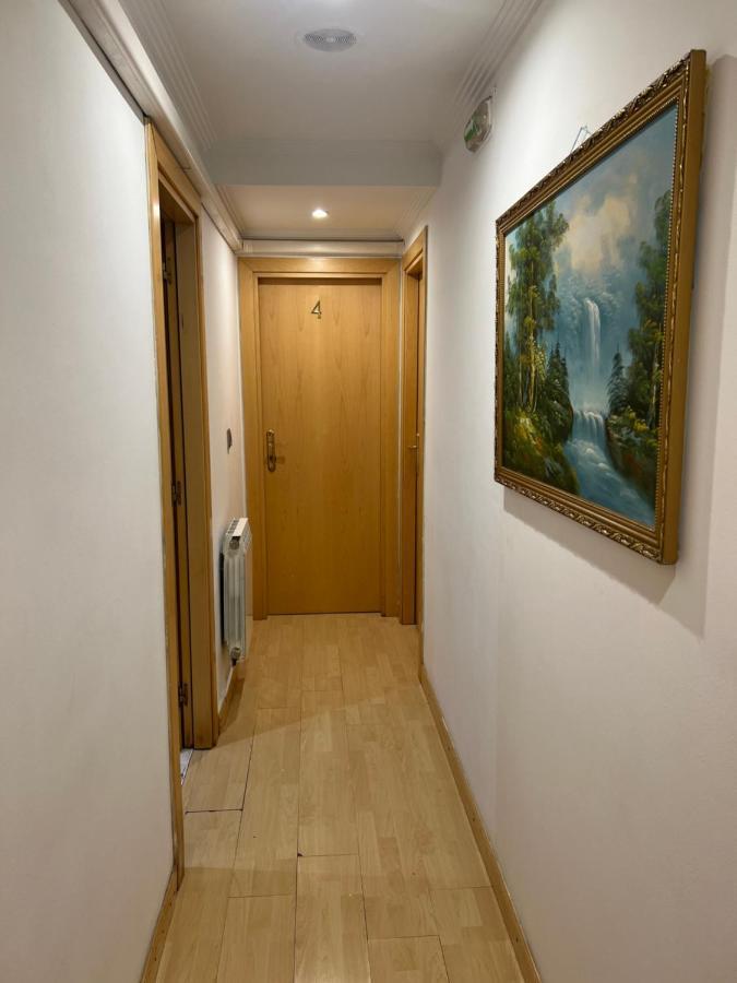 Hostal Restaurante Pamplona Exterior photo